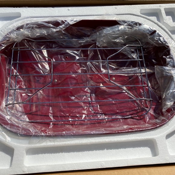 Bella 18 Quart Electric Roaster Turkey Oven Roast - Picture 5 of 5